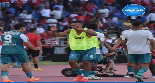 احتفالات صاخبة وأجواء مرعبة في دربي المغرب