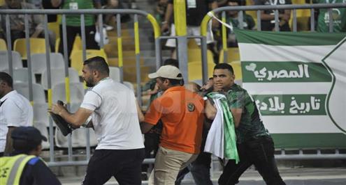 فرحة هيسترية وإصابة وحزن وحالات اغماء بين الجماهير في لقطات لم تشاهدها في مباراة سيراميكا كليوباترا والمصري