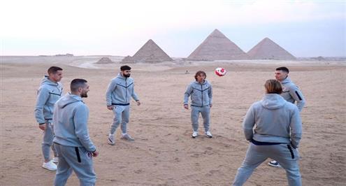 صور زيارة منتخب كرواتيا إلى منطقة الأهرامات