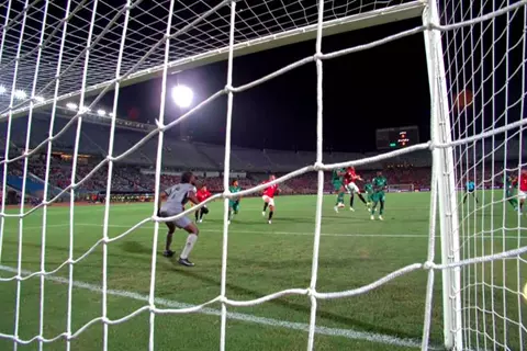 لقطات لهدف محمد حمدي أمام غينيا بيساو (صور)