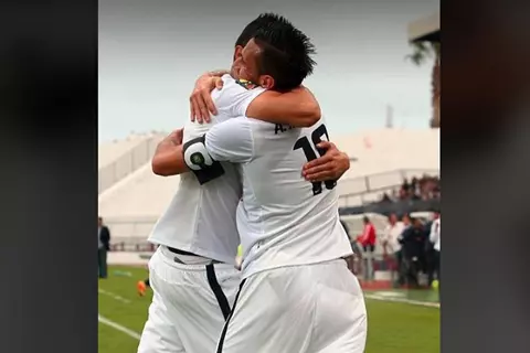 علي معلول يعود للصفاقسي بنفس الرقم والشارة (صور)