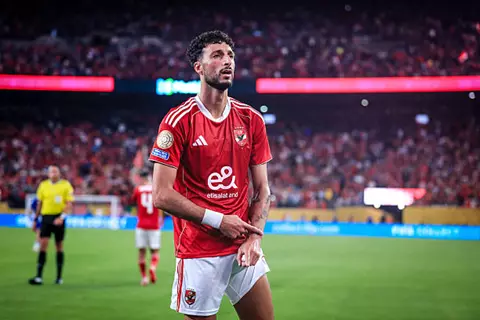 ليس وسام أبو علي فقط.. 8 نجوم مونديالية مرشحون للرحيل