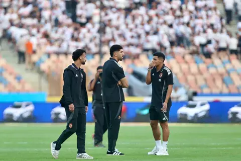 لقطات من وصول لاعبي الأهلي إلى استاد القاهرة