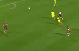 أهلي دبي يسجل هدف كتالوني في فريق شيكا القديم 