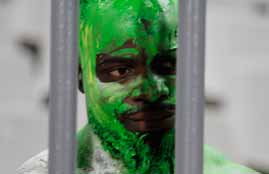 الرجل الاخضر بكاميرا ياللاكورة