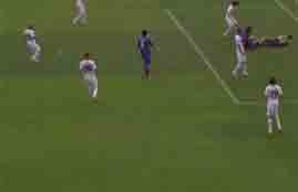 هدف فيورنتينا الأول في مرمى باليرمو