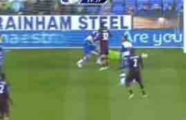 هدفا السيتي في شباك ريدينج