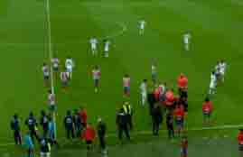 خناقة وطرد رونالدو