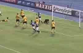 ابن برادلي يصنع فوزا مثيرا لأمريكا بالتصفيات 