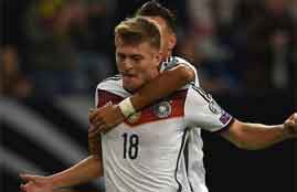 هدف كروس فى إيرلندا