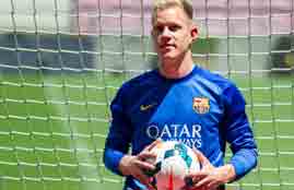 الظهور الأول لحارس برشلونة الجديد تيرشتيجن