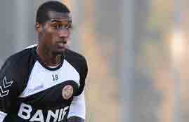 فرصة ضائعة من على غزال أمام دينامو مينسك