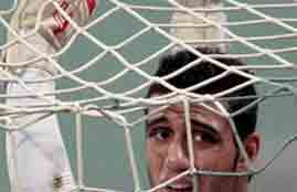 إنقاذ رائع للشناوى أمام الهلال