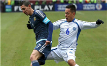 هدفا الأرجنتين فى السلفادور