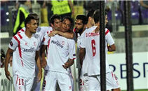 هدف اشبيلية الأول فى مرمي فيورنتينا