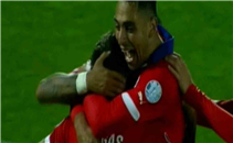 هدف تشيلي الثاني في مرمي الإكوادور