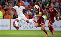 هدفا هولندا أمام لاتفيا