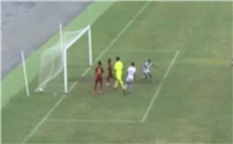 سباعية غانا في مرمي موريشيوس