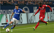 اهداف مباراة شالكه وشتوتجارت