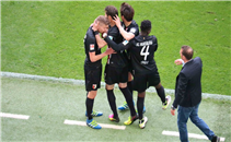 هدفا أوجسبورج فى فولفسبورج