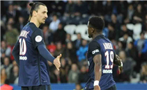 رباعية ب.س. جيرمان في مرمي رين