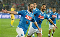 رباعية نابولى فى فروسينوني