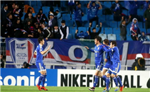 ثلاثية سوون بلووينجز فى شنغهاي شينخوا