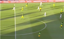 ثلاثية أوروجواي فى جامايكا