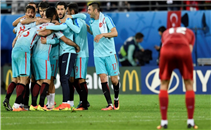 هدفا تركيا فى مرمى التشيك