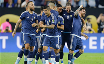 رباعية الارجنتين فى مرمى امريكا