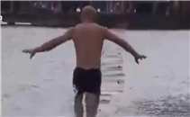 الجري على الماء