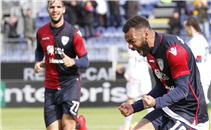 خماسية مباراة كالياري وجنوة