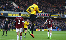 أهداف مباراة واتفورد وبيرنلي