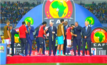 استلام منتخب مصر للميدالية الفضية ببطولة افريقيا