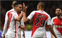 رباعية موناكو فى ليل