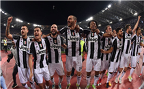 ثلاثية يوفنتوس فى كروتونى