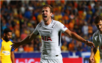 ثلاثية توتنهام في أبويل