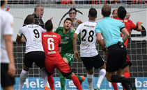 ثلاثية هيرتا برلين فى آ. فرانكفورت