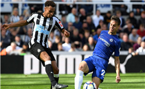 ثلاثية نيوكاسل فى تشيلسي