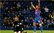 ثلاثية كريستال بالاس في ويست بروميتش