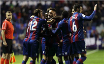 أهداف مباراة ليفانتي وبرشلونة