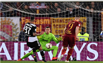 هدفا روما في يوفنتوس