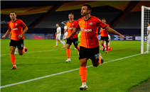 أهداف مباراة  شاختار دونيتسك وبازل