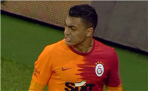 رأسية من مصطفى محمد أمام ريزه سبور