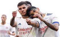 أهداف مباراة ليون ولوريان