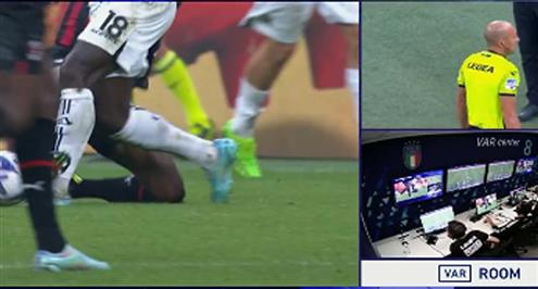 الفار يلغي هدف ميلان الثاني أمام سبيزيا