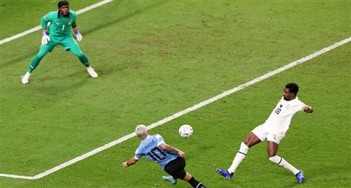 هدف أوروجواي الثاني أمام غانا ( جيورجيان دي أراسكايتا )