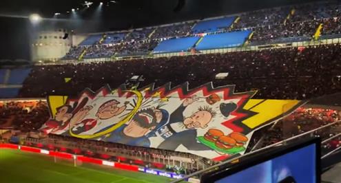 دخلة الجماهير في مباراة ميلان وانترناسيونالي