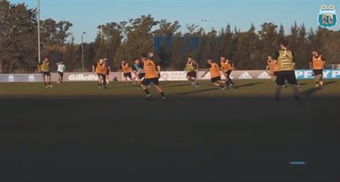 منتخب الأرجنتين يستعد لمواجهة الإكوادور