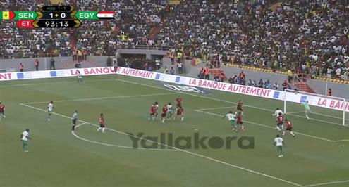 رأسية خطيرة للسنغال وانقاذ من الشناوي